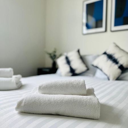 Fabulous One Bedroom Apartment Near Old Trafford Stadium مانشستر المظهر الخارجي الصورة