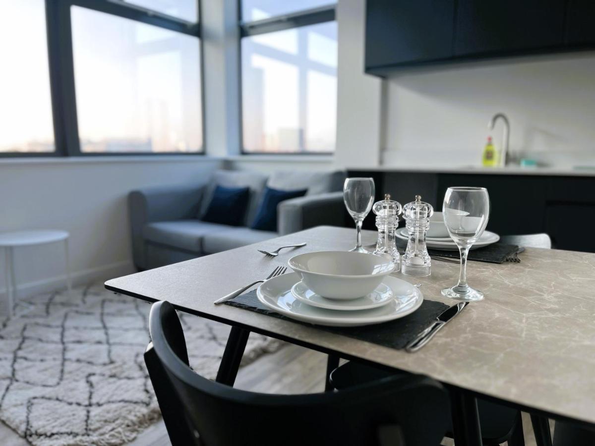 Fabulous One Bedroom Apartment Near Old Trafford Stadium مانشستر المظهر الخارجي الصورة