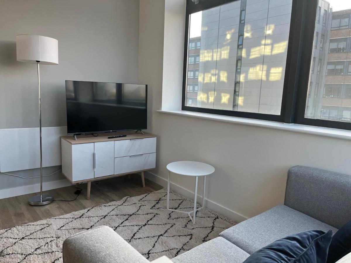 Fabulous One Bedroom Apartment Near Old Trafford Stadium مانشستر المظهر الخارجي الصورة