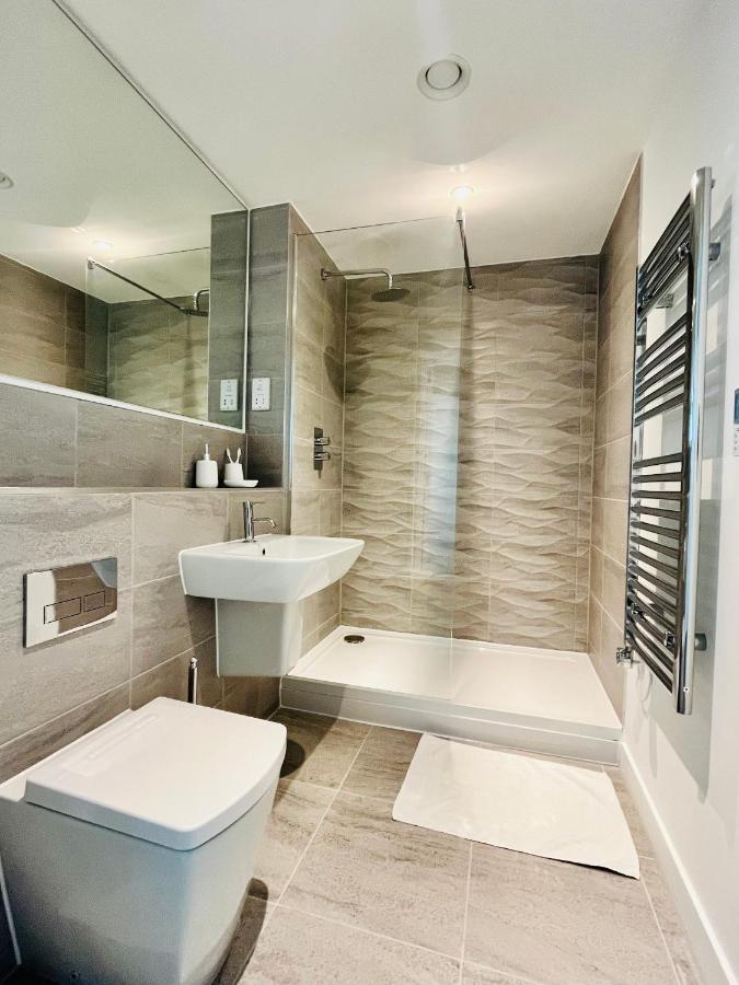 Fabulous One Bedroom Apartment Near Old Trafford Stadium مانشستر المظهر الخارجي الصورة