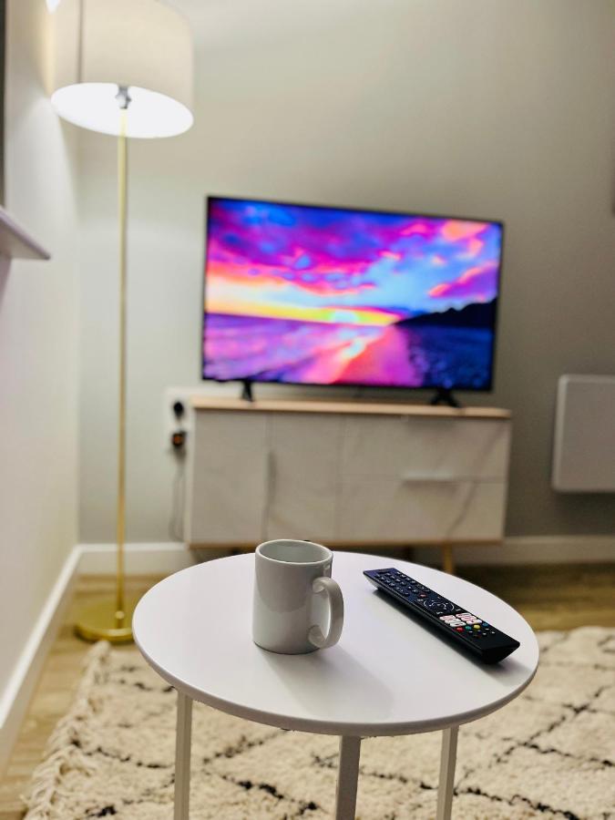 Fabulous One Bedroom Apartment Near Old Trafford Stadium مانشستر المظهر الخارجي الصورة